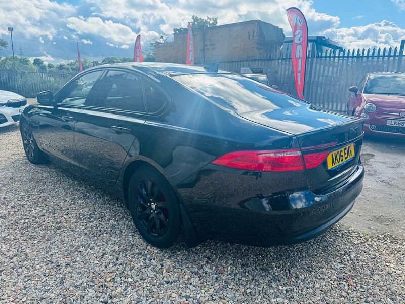 JAGUAR XF