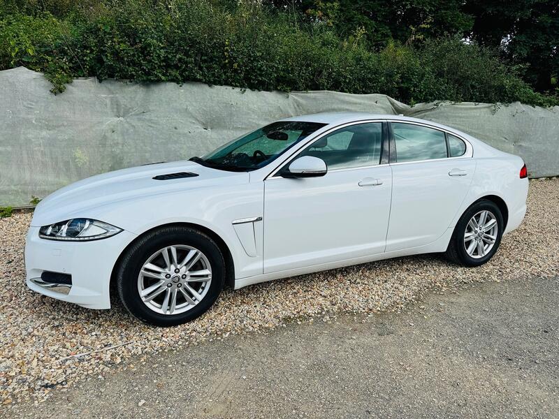 JAGUAR XF