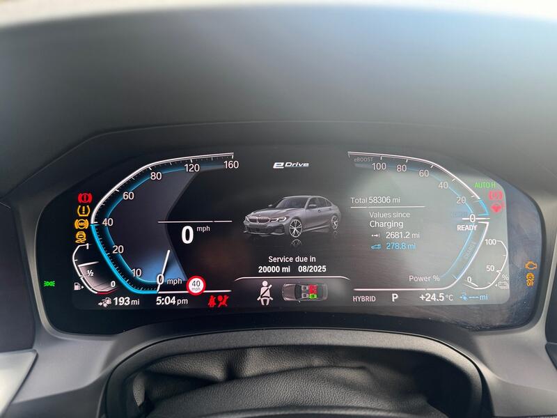 BMW 3 SERIES