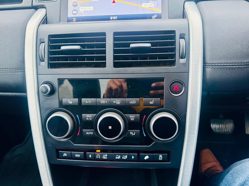 LAND ROVER DISCOVERY SPORT
