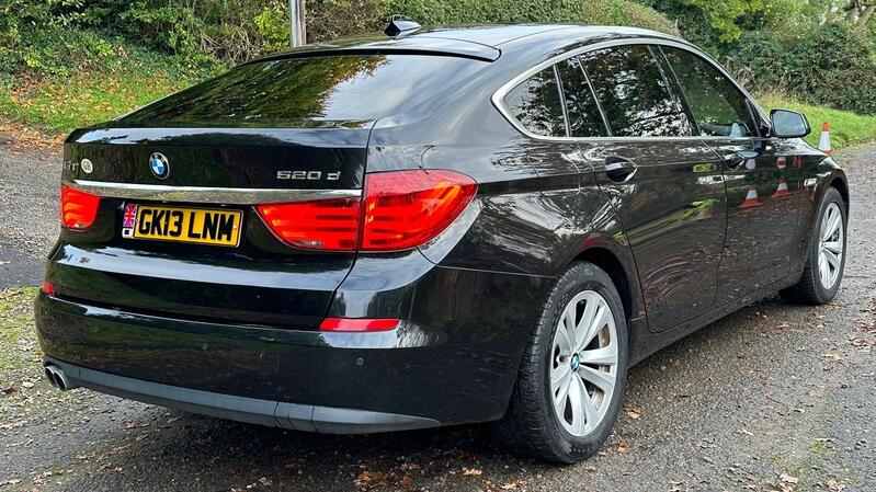 BMW 5 SERIES