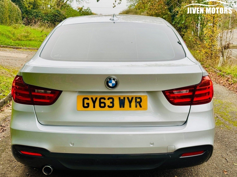 BMW 3 SERIES