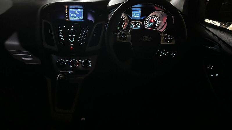 FORD FOCUS