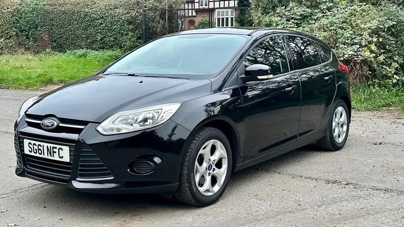 FORD FOCUS