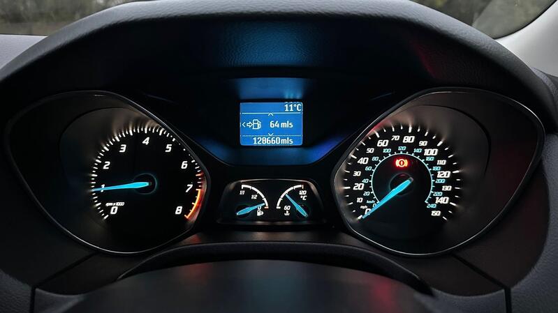 FORD FOCUS