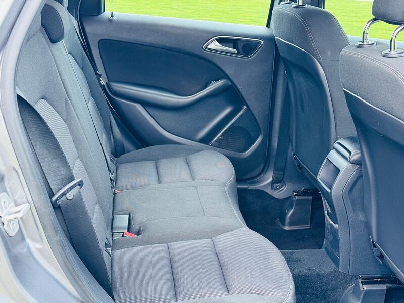 MERCEDES-BENZ B CLASS