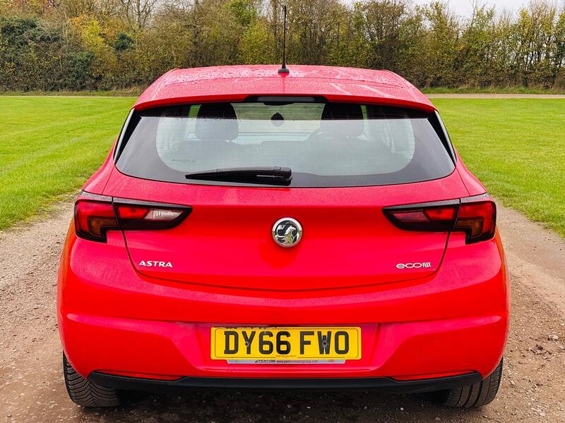 VAUXHALL ASTRA