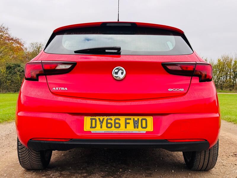VAUXHALL ASTRA