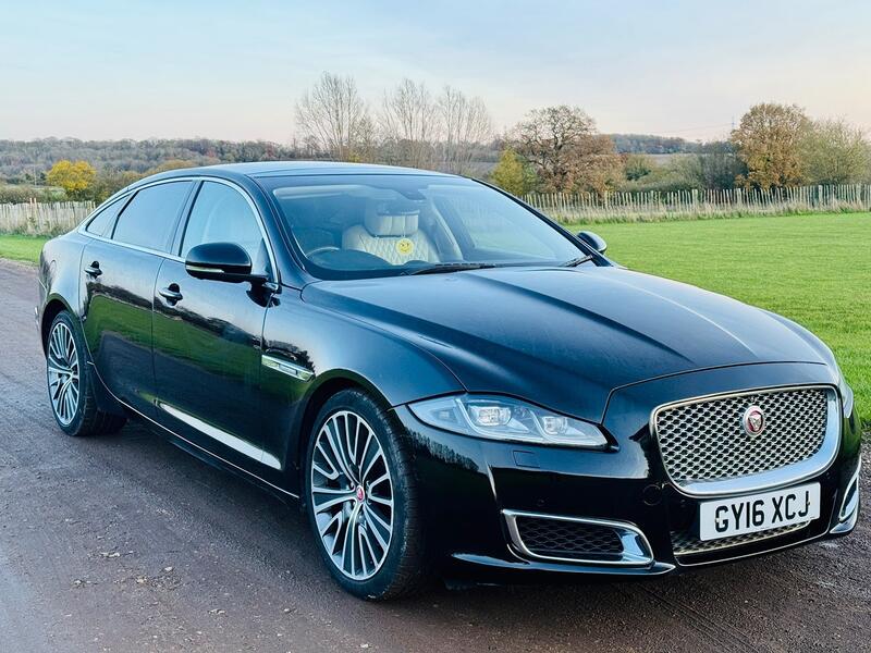 JAGUAR XJ