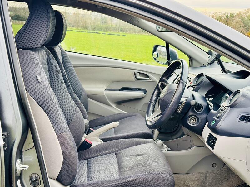 HONDA INSIGHT