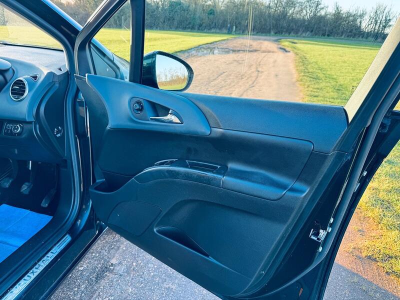 VAUXHALL MERIVA