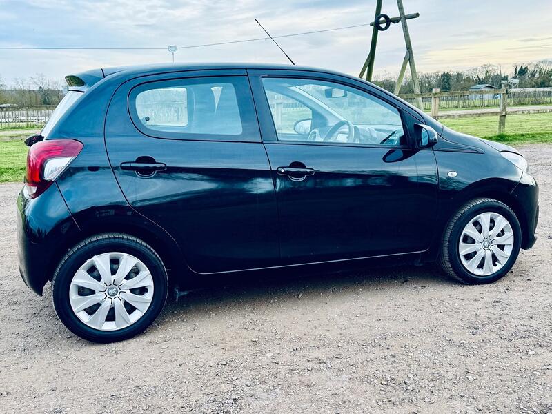 PEUGEOT 108