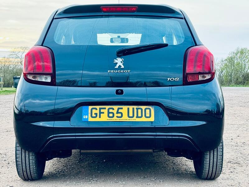 PEUGEOT 108