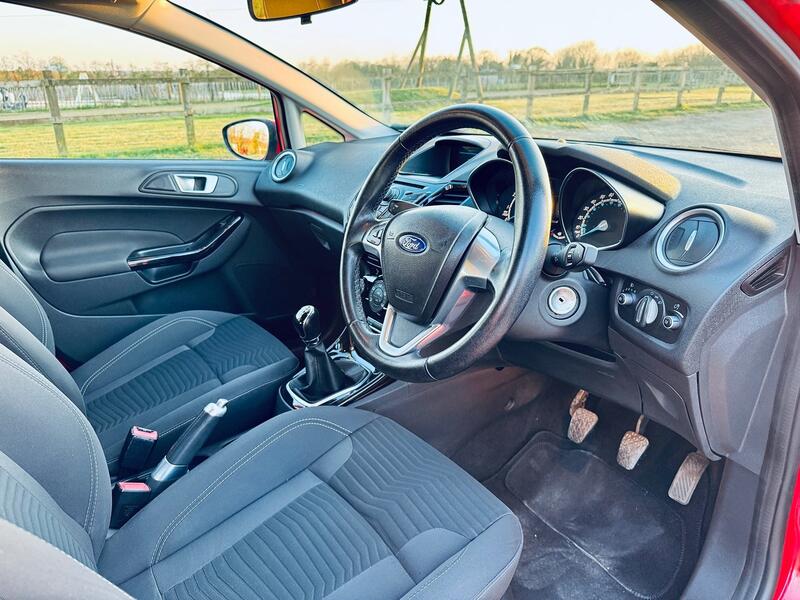 FORD FIESTA