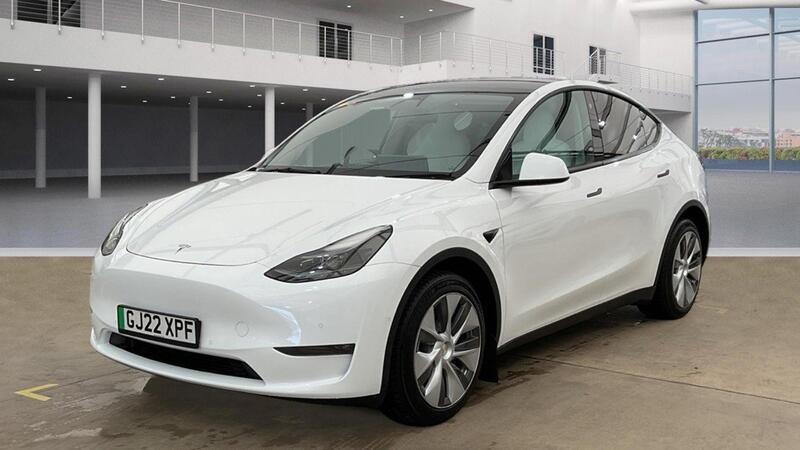 TESLA MODEL Y