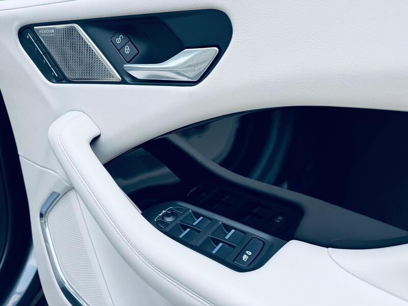 JAGUAR I-Pace