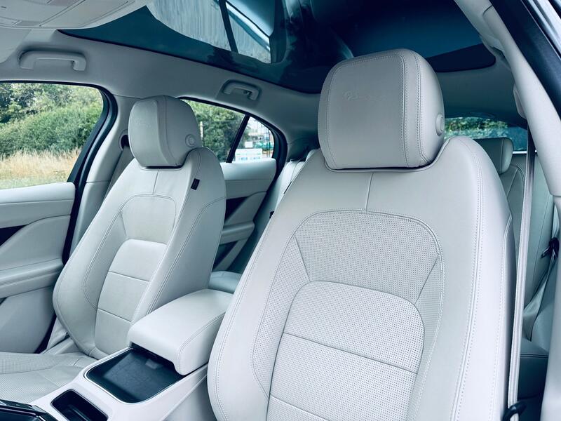 JAGUAR I-Pace